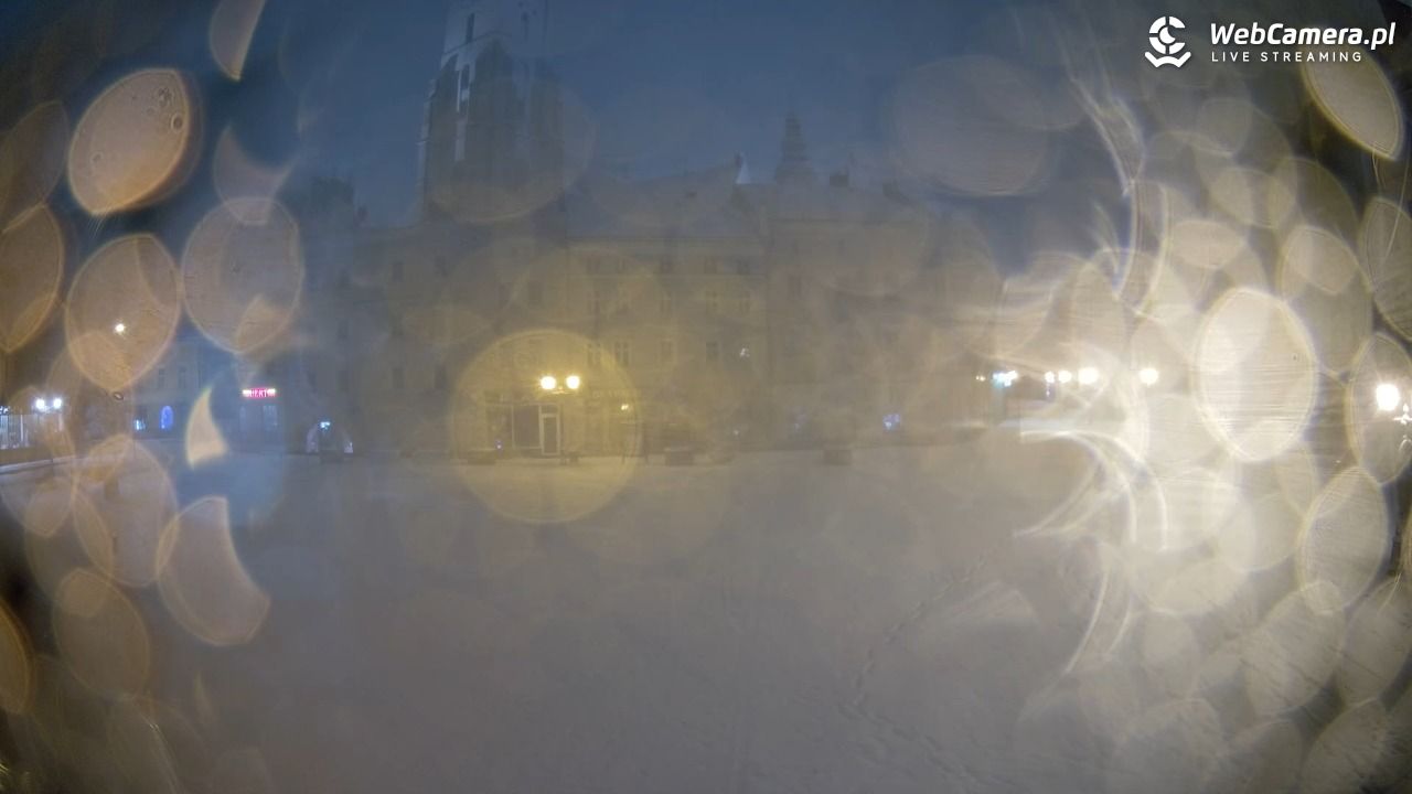 Złotoryja - widok na Rynek - 26 listopad 2025, 01:33