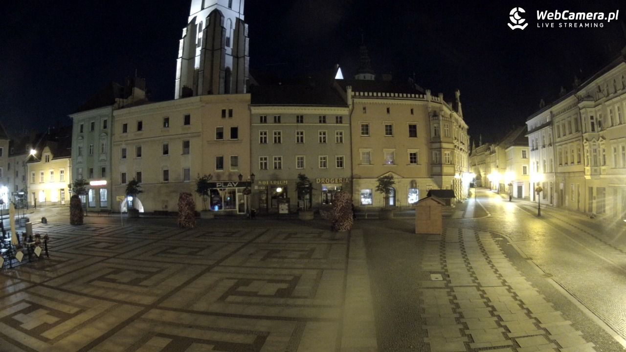 Złotoryja - widok na Rynek - 15 czerwiec 2025, 02:10