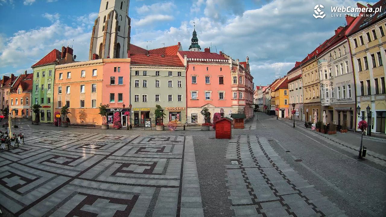 Złotoryja - widok na Rynek - 09 czerwiec 2026, 06:25
