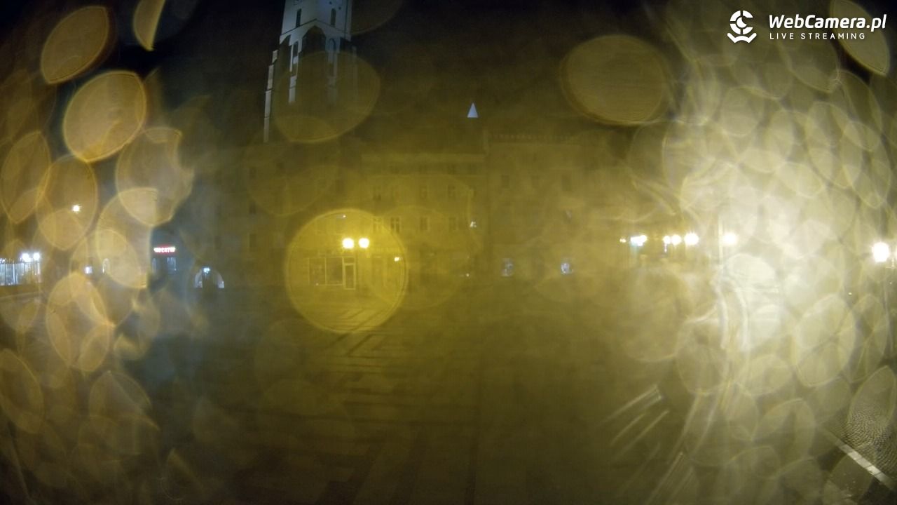 Złotoryja - widok na Rynek - 25 listopad 2025, 00:38
