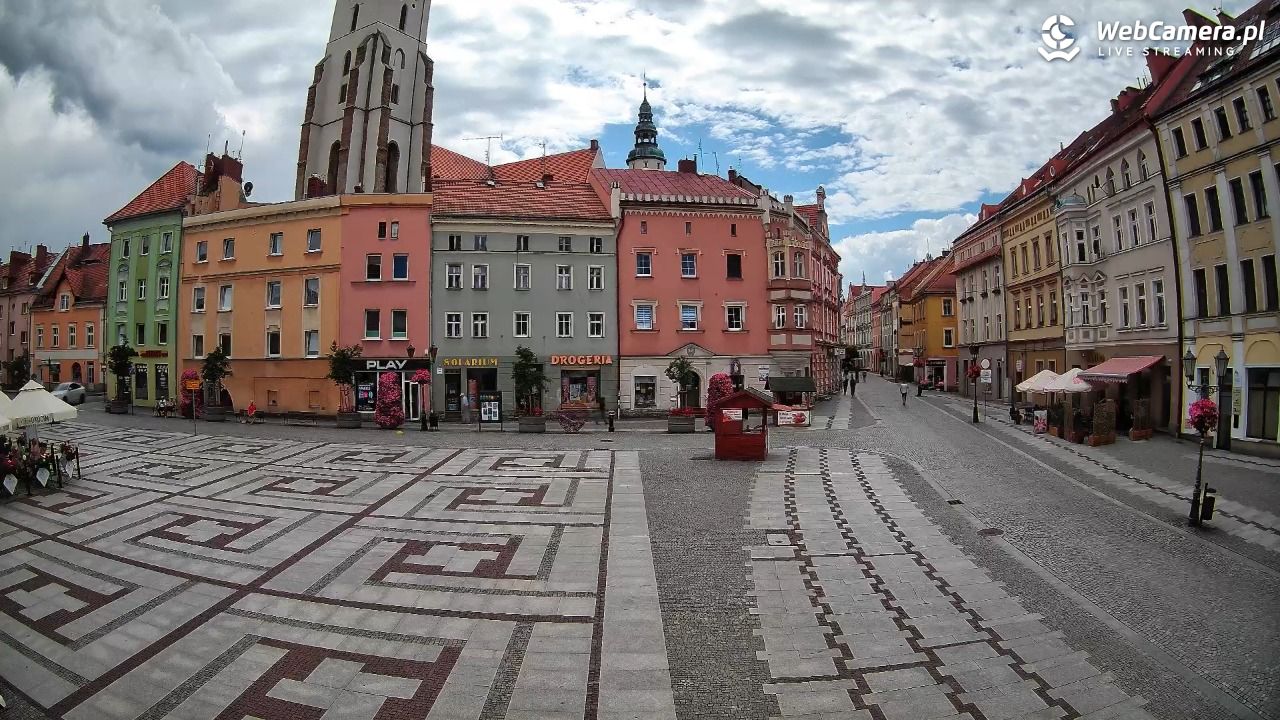 Złotoryja - widok na Rynek - 06 czerwiec 2026, 13:28