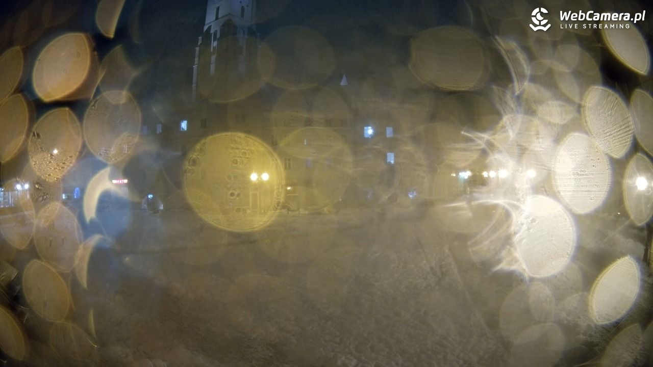 Złotoryja - widok na Rynek - 26 listopad 2025, 21:26