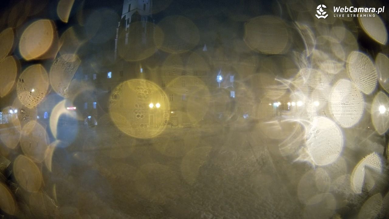 Złotoryja - widok na Rynek - 26 listopad 2025, 21:14