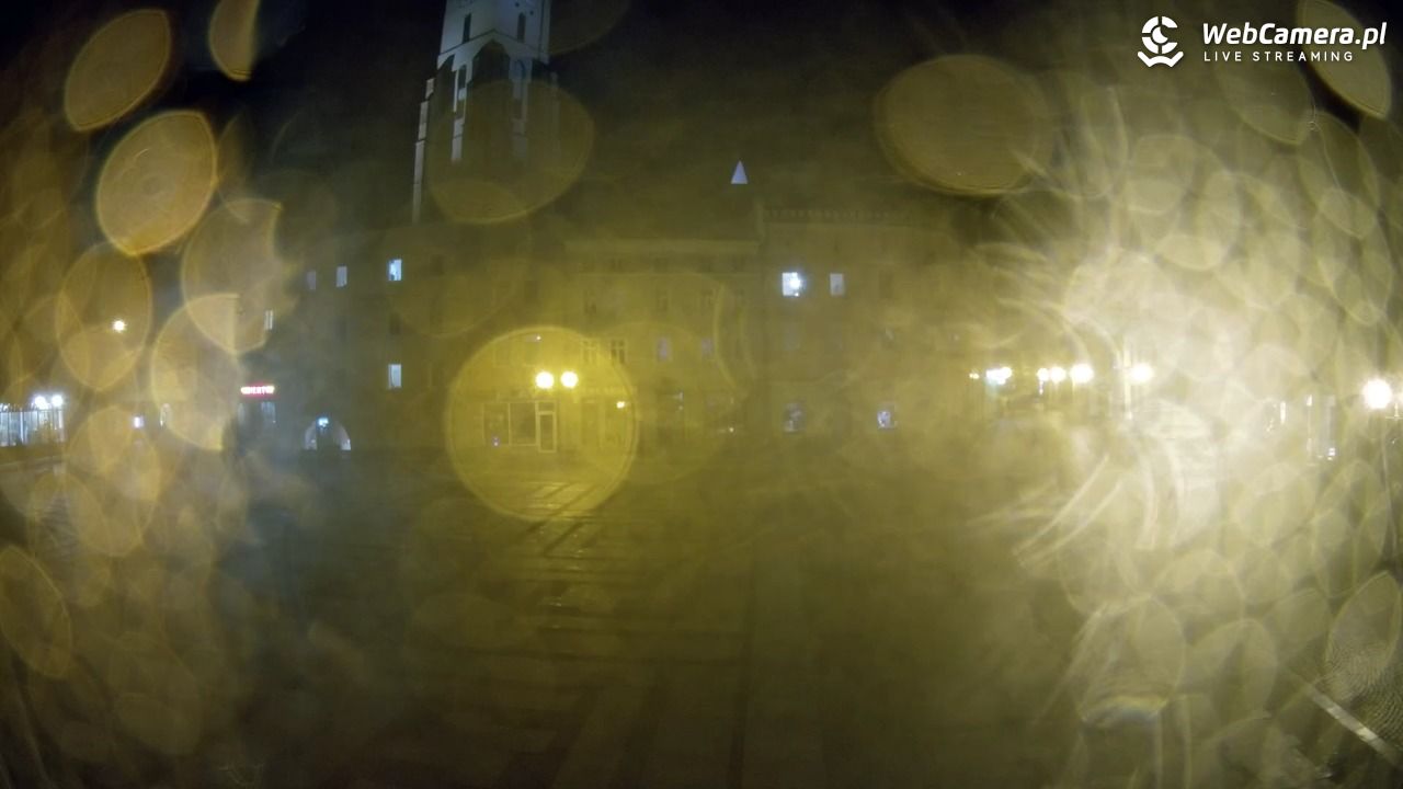 Złotoryja - widok na Rynek - 24 listopad 2025, 20:22