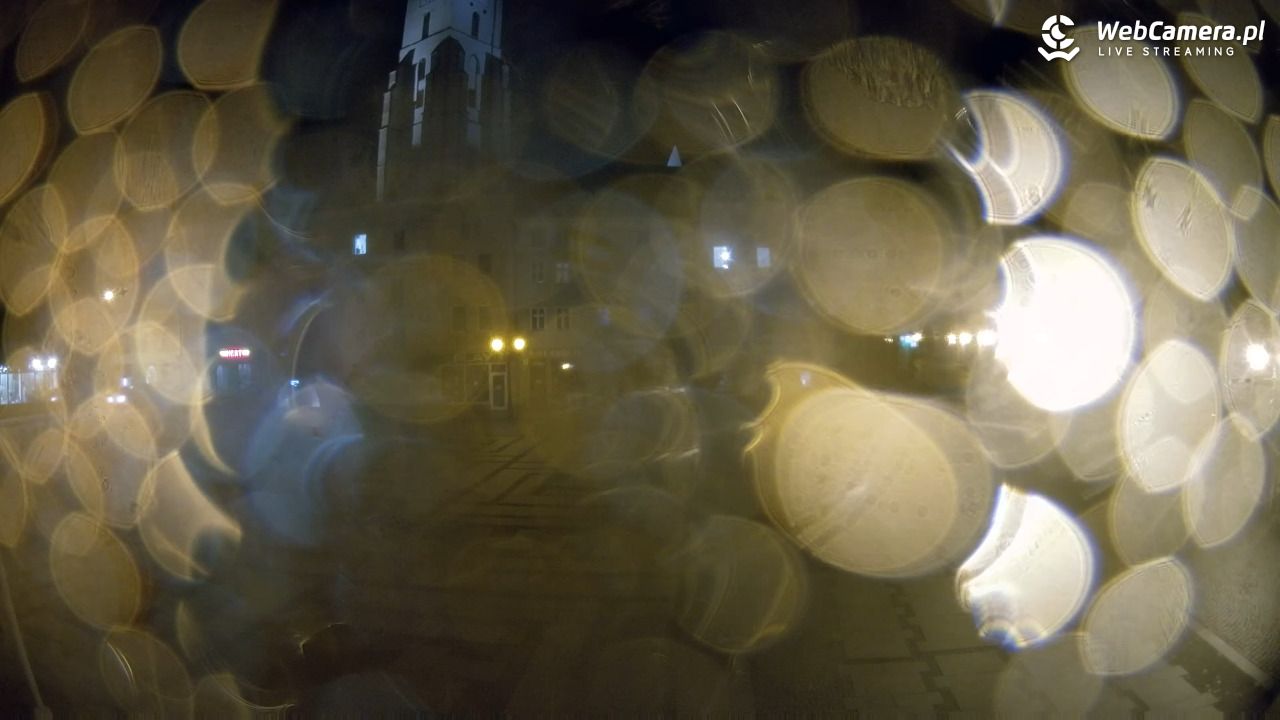 Złotoryja - widok na Rynek - 22 listopad 2025, 20:32