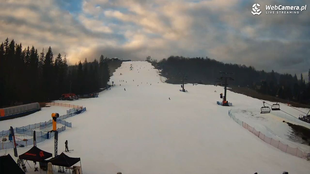 ZŁOTY Groń Istebna - 21 grudzień 2025, 08:37