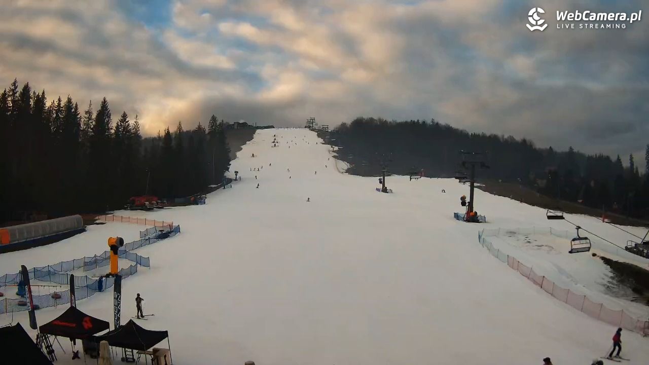 ZŁOTY Groń Istebna - 21 grudzień 2025, 08:37