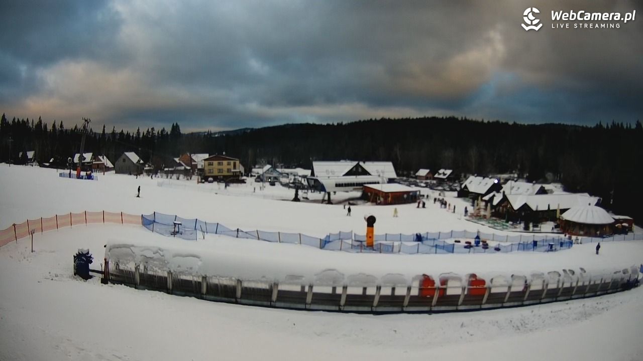 ZŁOTY Groń Istebna - 30 grudzień 2025, 08:34