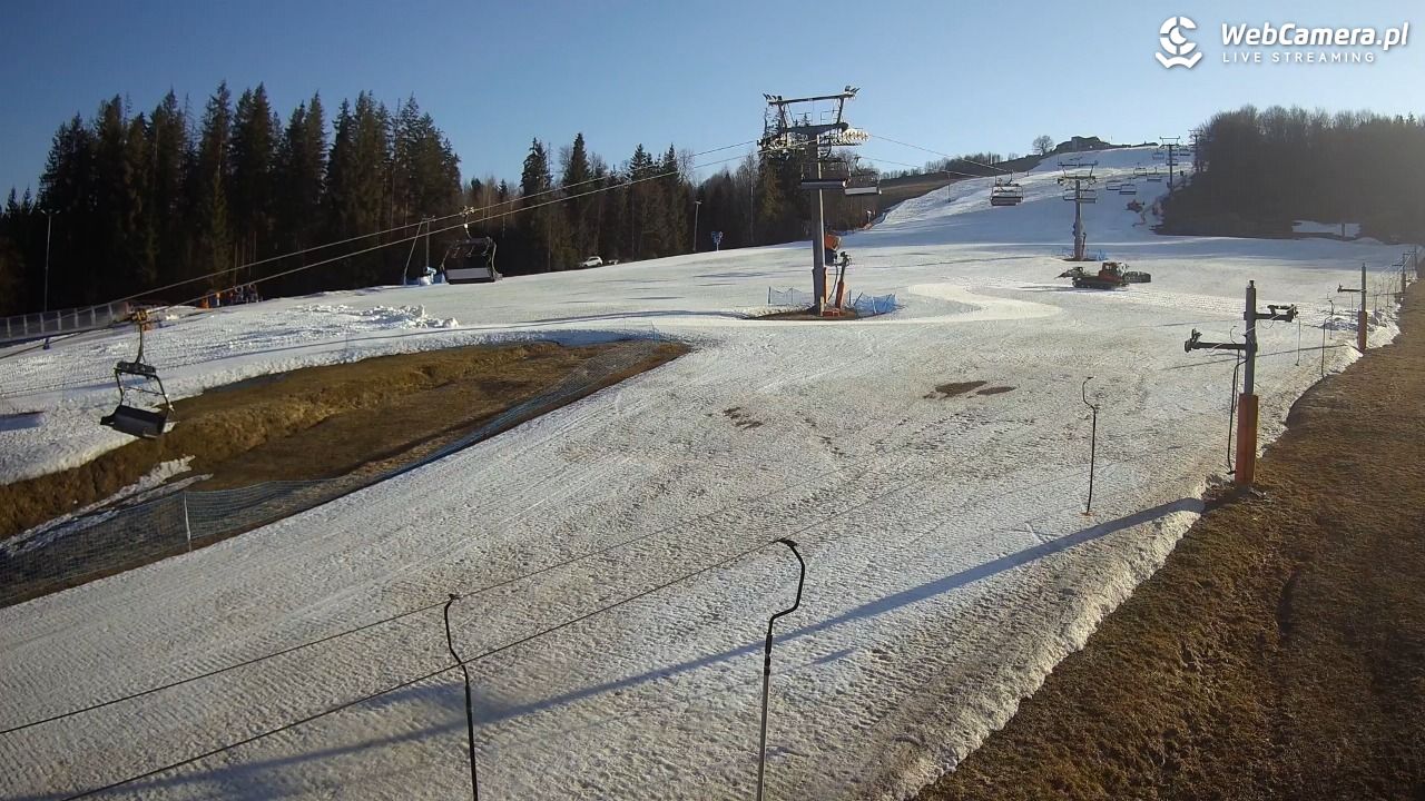 ZŁOTY Groń Istebna - 18 marzec 2026, 15:57