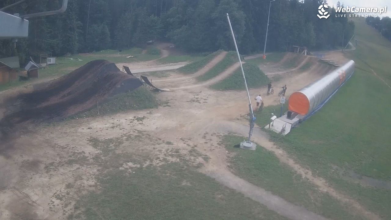 Złoty Groń - szkółka - 09 lipiec 2026, 20:32