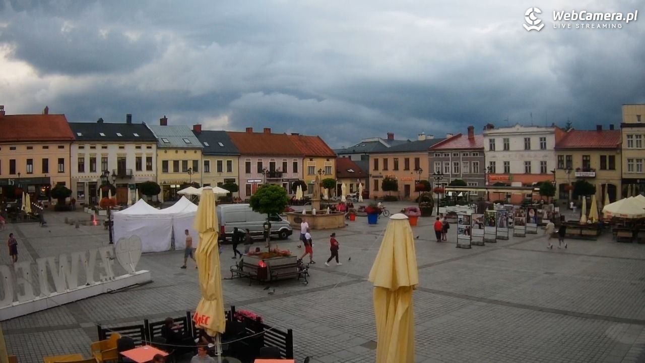 Żywiec - widok na Rynek - 19 lipiec 2026, 19:28