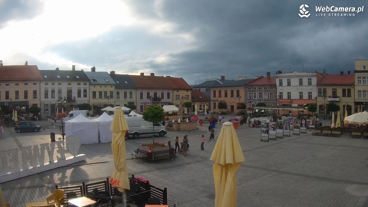 Żywiec - widok na Rynek - 19 lipiec 2026, 18:36