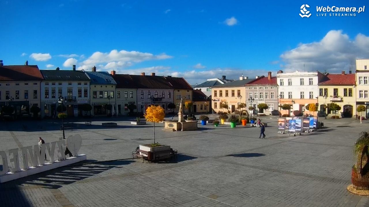 Żywiec - widok na Rynek - 19 październik 2025, 14:19