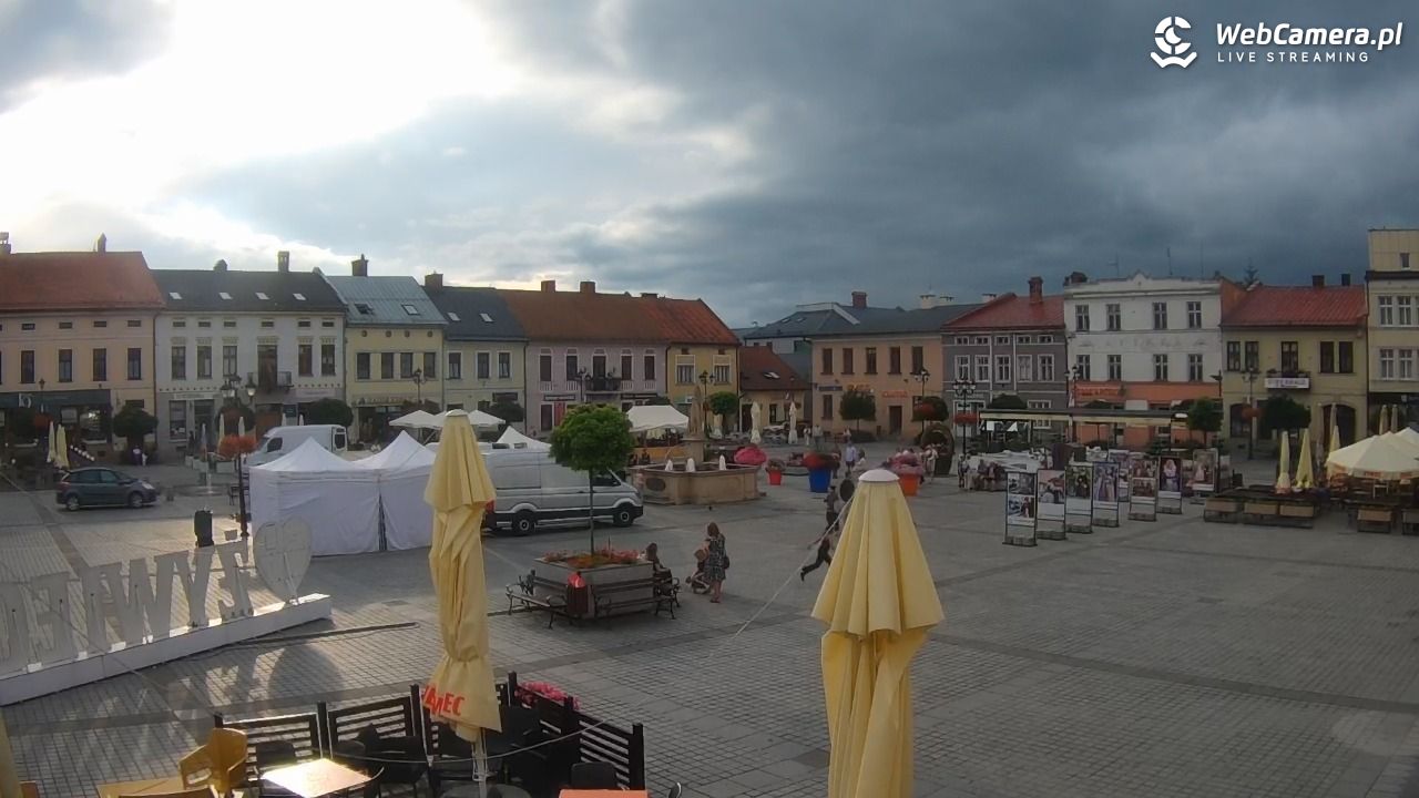 Żywiec - widok na Rynek - 19 lipiec 2026, 18:37