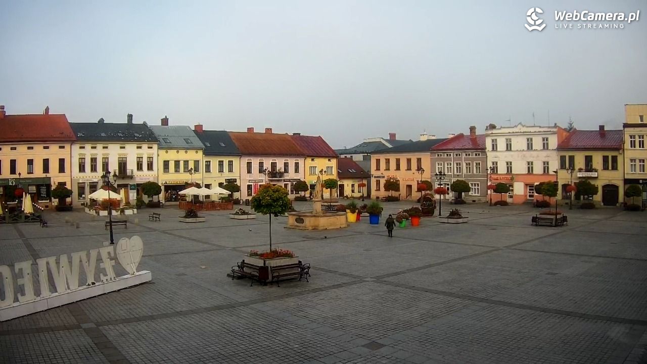 Żywiec - widok na Rynek - 17 październik 2026, 06:43
