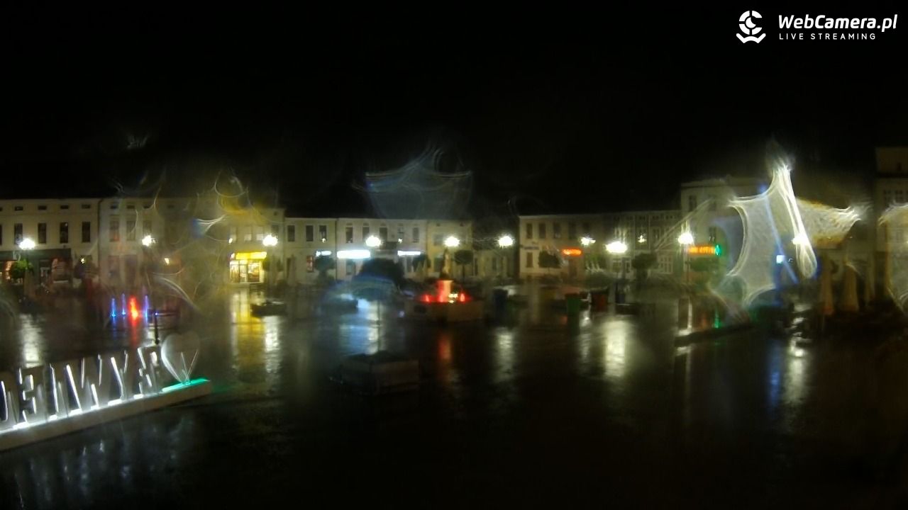 Żywiec - widok na Rynek - 05 czerwiec 2025, 21:46