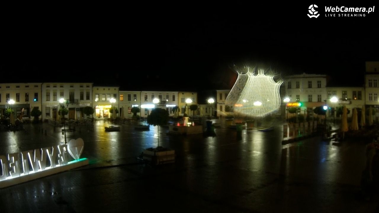 Żywiec - widok na Rynek - 05 czerwiec 2025, 22:17