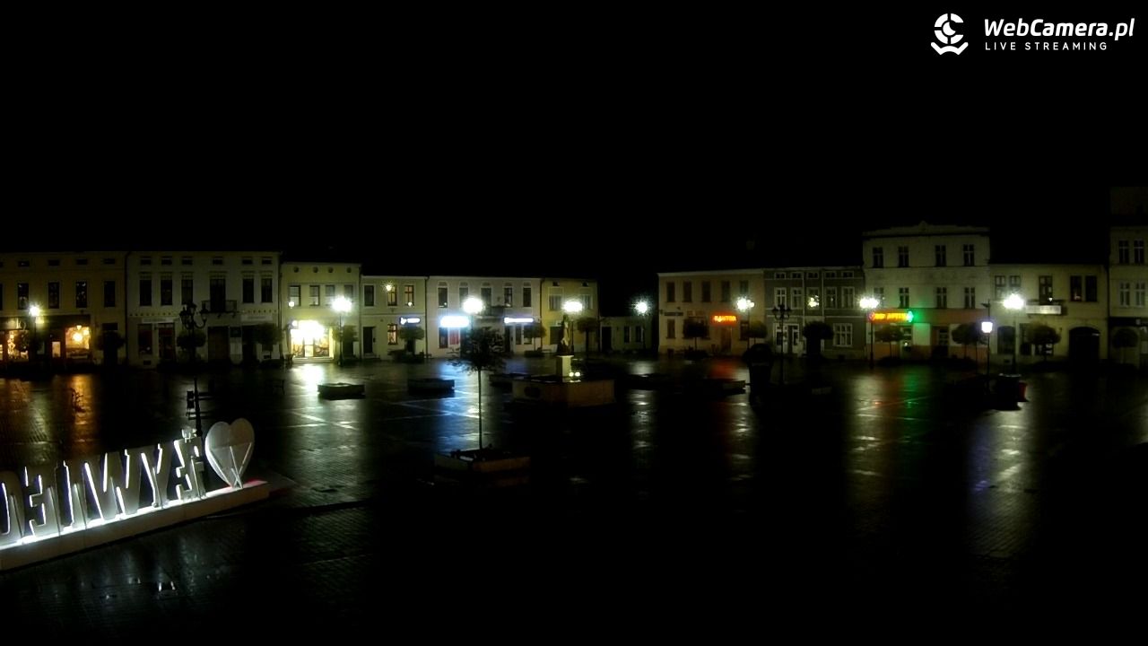 Żywiec - widok na Rynek - 20 kwiecień 2026, 21:57