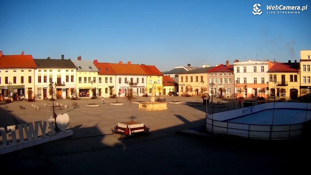Żywiec - widok na Rynek - 09 marzec 2026, 08:15