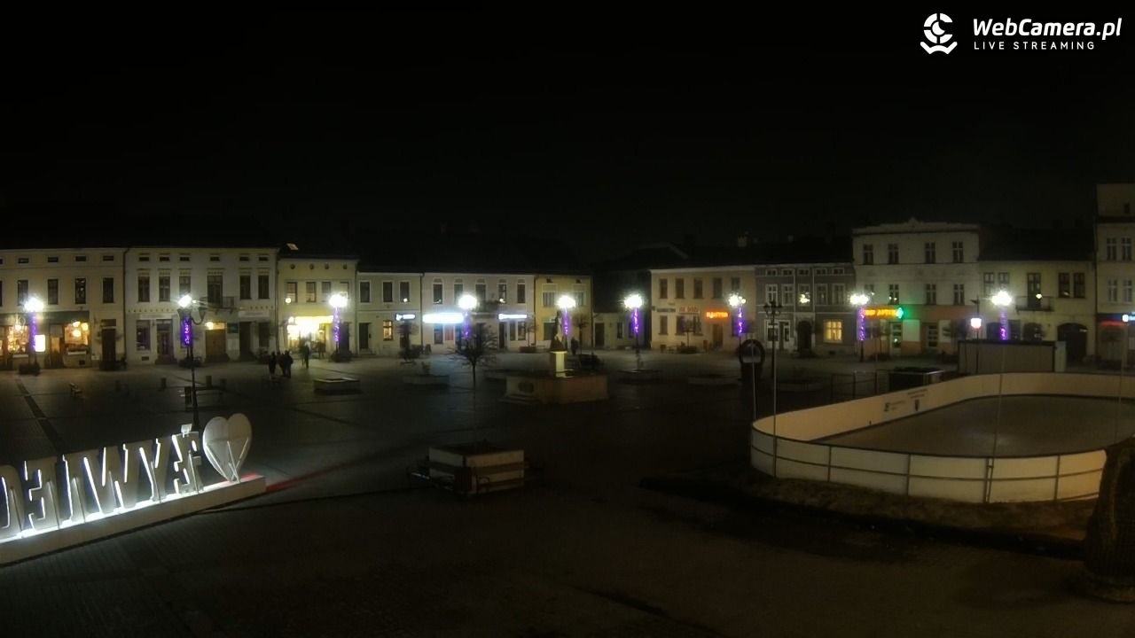 Żywiec - widok na Rynek - 04 marzec 2026, 19:20