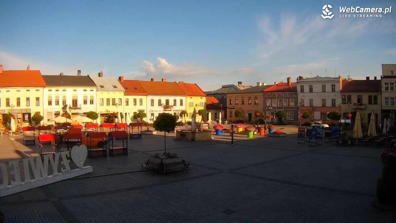 Żywiec - widok na Rynek - 24 lipiec 2025, 07:04